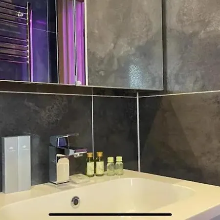 #3 Tgha Luxury One Bedroom In